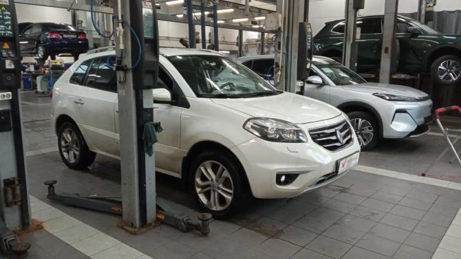 Renault Koleos I Рестайлинг 2 с пробегом 2013 года, цена 950 000 рублей, 229976 км, внедорожник, Автокод Объявления