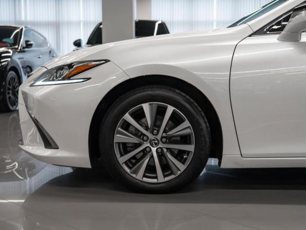 Lexus ES VII с пробегом 2020 года, цена 3 590 000 рублей, 174846 км, седан, Автокод Объявления