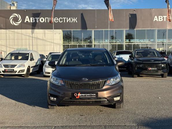 Kia Rio III Рестайлинг с пробегом 2017 года, цена 899 000 рублей, 170788 км, седан, Автокод Объявления