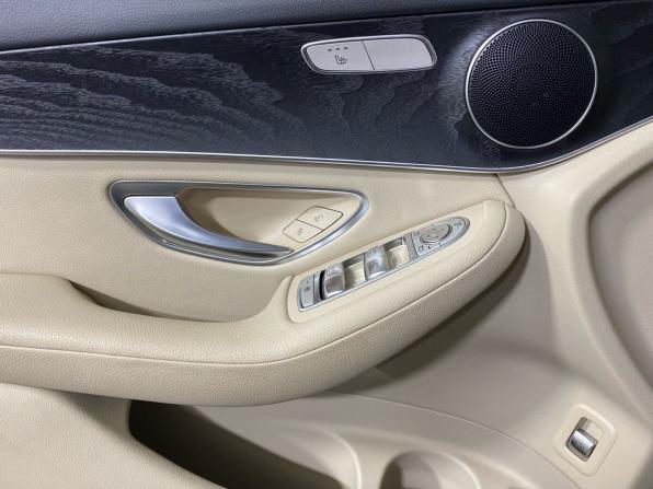 Mercedes-Benz GLC I (X253) Рестайлинг с пробегом 2021 года, цена 4 298 000 рублей, 55387 км, внедорожник, Автокод Объявления