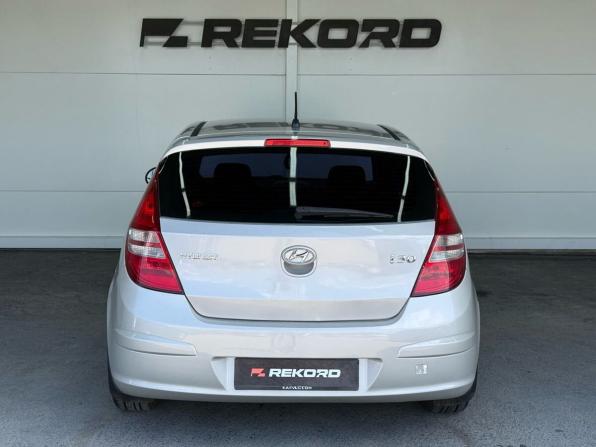 Hyundai i30 I с пробегом 2009 года, цена 529 000 рублей, 210767 км, хэтчбек, Автокод Объявления