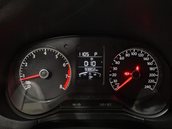 Volkswagen Polo V Рестайлинг с пробегом 2017 года, цена 1 230 000 рублей, 93696 км, седан, Автокод Объявления