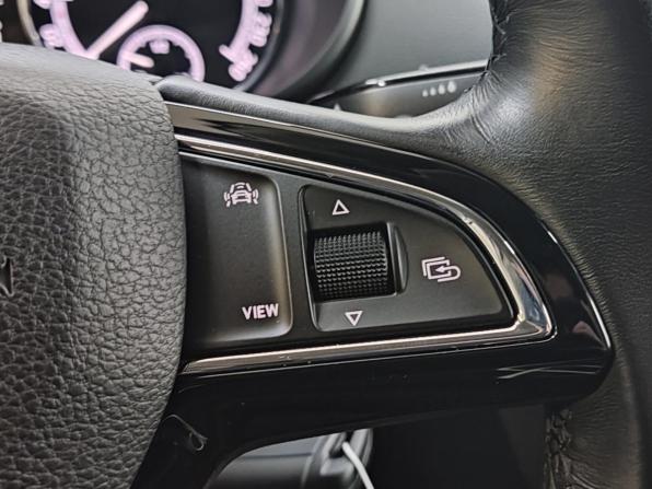 Skoda Octavia III (A7) Рестайлинг с пробегом 2018 года, цена 1 800 000 рублей, 101846 км, лифтбек, Автокод Объявления