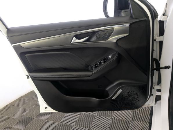 Haval Jolion I Рестайлинг с пробегом 2024 года, цена 1 525 000 рублей, 138713 км, внедорожник, Автокод Объявления