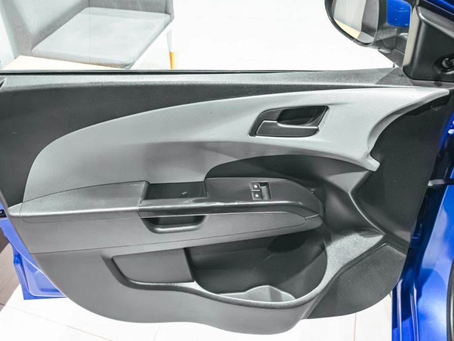 Chevrolet Aveo II Екатеринбург  - изображение 13