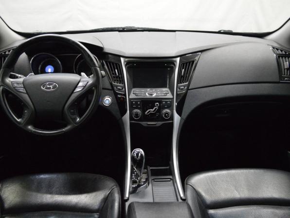 Hyundai Sonata VI (YF) с пробегом 2011 года, цена 900 000 рублей, 194270 км, седан, Автокод Объявления