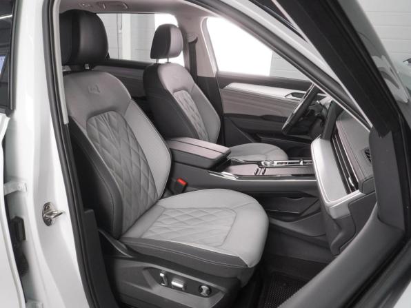 Volkswagen Tavendor I с пробегом 2025 года, цена 5 459 000 рублей, 5015 км, внедорожник, Автокод Объявления