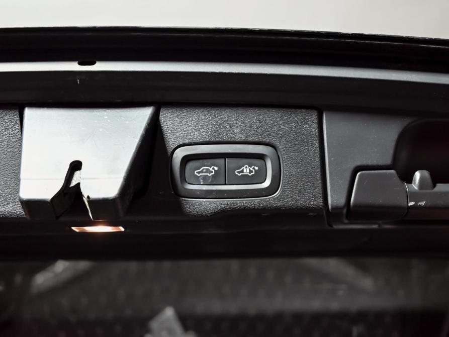 Volvo XC60 II Екатеринбург  - изображение 18