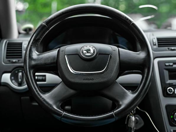 Skoda Octavia II (A5) Рестайлинг с пробегом 2012 года, цена 810 000 рублей, 202546 км, универсал, Автокод Объявления