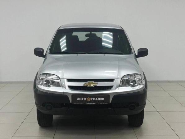 Chevrolet Niva I Рестайлинг с пробегом 2017 года, цена 519 000 рублей, 97461 км, внедорожник, Автокод Объявления