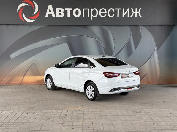 Lada (ВАЗ) Vesta I Рестайлинг (NG) с пробегом 2023 года, цена 1 220 000 рублей, 43000 км, седан, Автокод Объявления