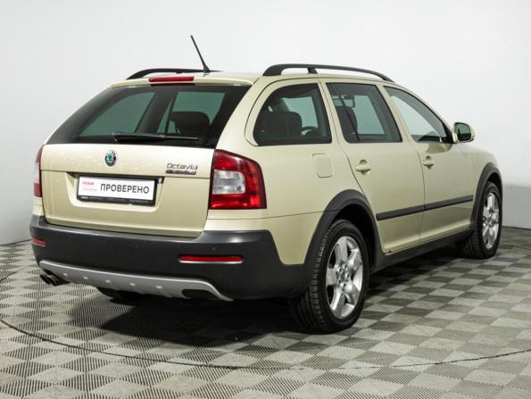 Skoda Octavia II (A5) Рестайлинг с пробегом 2011 года, цена 1 240 000 рублей, 190794 км, универсал, Автокод Объявления