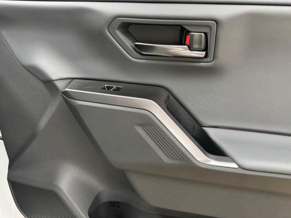 Toyota Wildlander II с пробегом 2026 года, цена 4 200 000 рублей, 80 км, внедорожник, Автокод Объявления