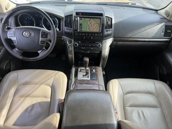 Toyota Land Cruiser 200 Series с пробегом 2008 года, цена 2 749 000 рублей, 273382 км, внедорожник, Автокод Объявления