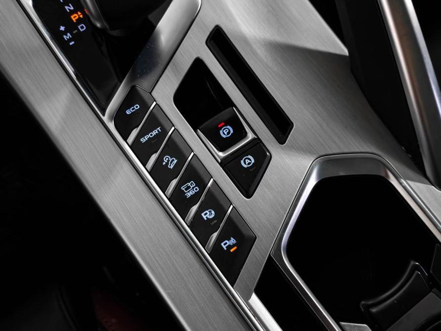 Geely Coolray I Санкт-Петербург  - изображение 17