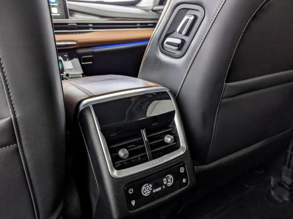 Chery Tiggo 8 Pro Max I с пробегом 2023 года, цена 2 030 000 рублей, 88092 км, внедорожник, Автокод Объявления