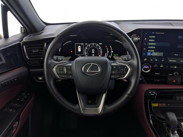 Lexus NX II с пробегом 2022 года, цена 5 500 000 рублей, 50296 км, внедорожник, Автокод Объявления