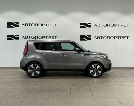 Kia Soul II Рестайлинг с пробегом 2018 года, цена 1 519 000 рублей, 85191 км, хэтчбек, Автокод Объявления