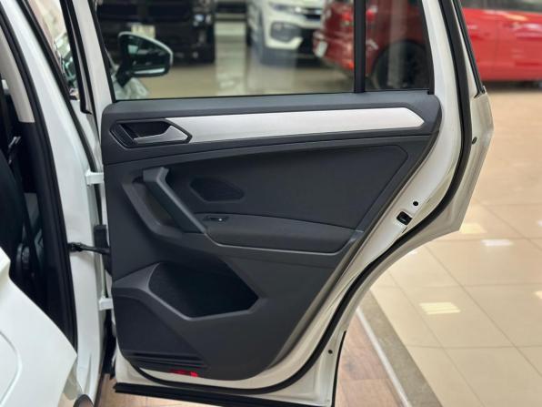 Volkswagen Tiguan II с пробегом 2019 года, цена 2 750 000 рублей, 103800 км, внедорожник, Автокод Объявления