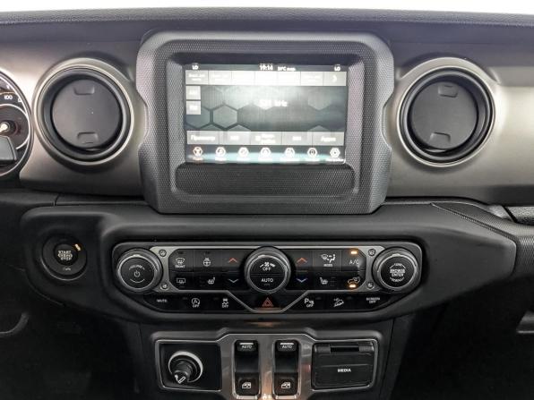Jeep Wrangler IV (JL) с пробегом 2018 года, цена 3 900 000 рублей, 86461 км, внедорожник, Автокод Объявления