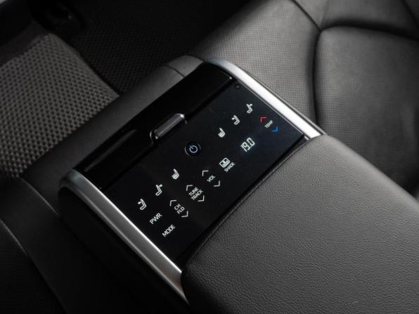Toyota Camry VIII (XV70) с пробегом 2018 года, цена 2 779 000 рублей, 135312 км, седан, Автокод Объявления