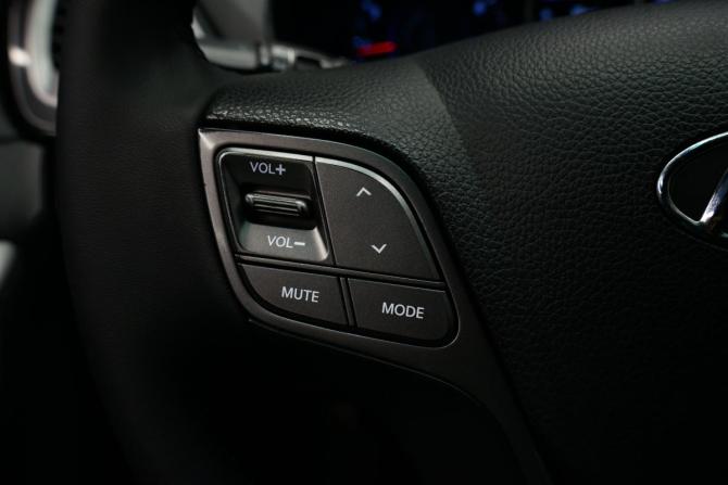 Hyundai Santa Fe III с пробегом 2012 года, цена 1 669 000 рублей, 225000 км, внедорожник, Автокод Объявления