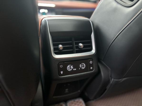Chery Tiggo 8 Pro Max I с пробегом 2023 года, цена 2 150 000 рублей, 53290 км, внедорожник, Автокод Объявления