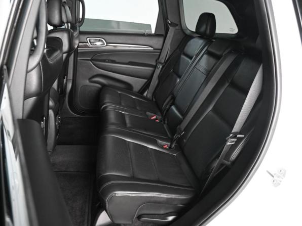 Jeep Grand Cherokee IV (WK2) Рестайлинг с пробегом 2018 года, цена 5 299 000 рублей, 47071 км, внедорожник, Автокод Объявления