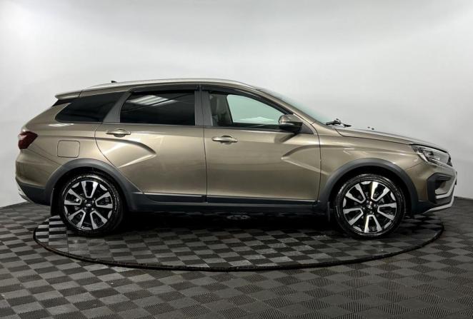 Lada (ВАЗ) Vesta I Рестайлинг (NG) с пробегом 2024 года, цена 1 475 000 рублей, 27147 км, универсал, Автокод Объявления