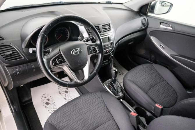 Hyundai Solaris I Рестайлинг с пробегом 2015 года, цена 1 199 000 рублей, 163800 км, седан, Автокод Объявления