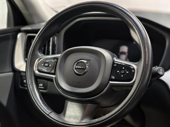 Volvo XC60 II Рестайлинг с пробегом 2021 года, цена 4 327 800 рублей, 60000 км, внедорожник, Автокод Объявления