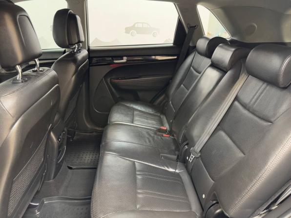 Kia Sorento II Рестайлинг с пробегом 2013 года, цена 1 745 000 рублей, 215253 км, внедорожник, Автокод Объявления