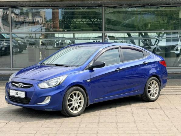 Hyundai Solaris I с пробегом 2013 года, цена 689 000 рублей, 138937 км, седан, Автокод Объявления