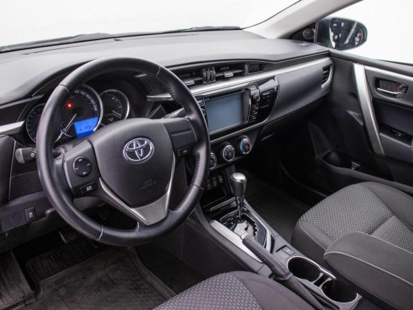 Toyota Corolla XI (E160 E170 E180) с пробегом 2015 года, цена 1 495 000 рублей, 93760 км, седан, Автокод Объявления