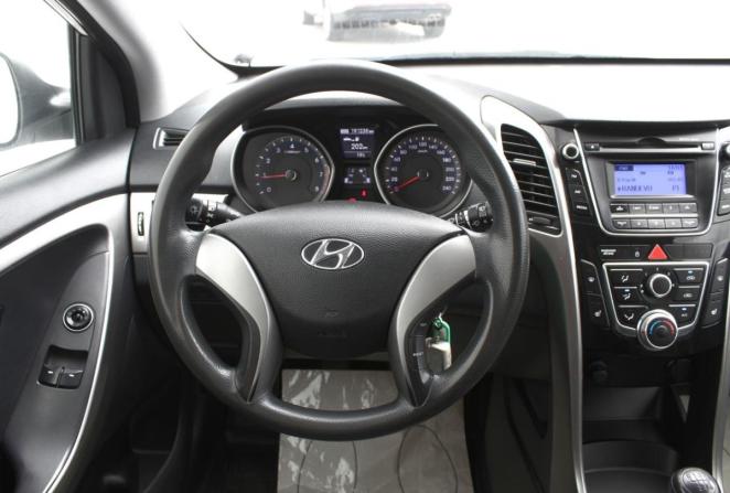 Hyundai i30 II с пробегом 2013 года, цена 750 000 рублей, 191238 км, хэтчбек, Автокод Объявления