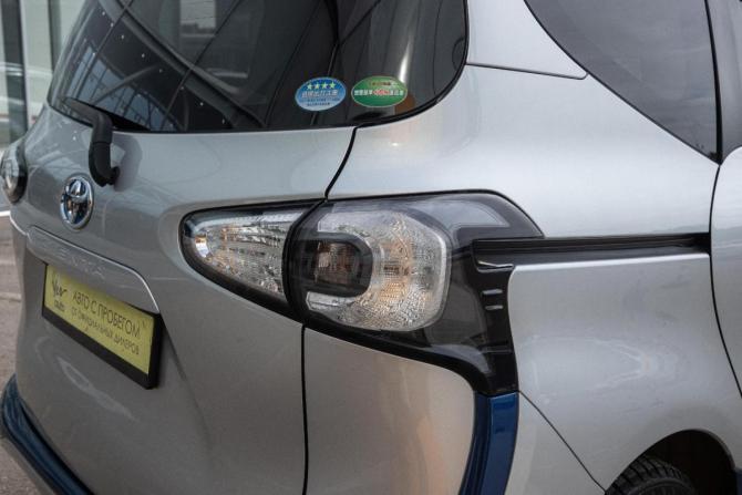Toyota Sienta II с пробегом 2016 года, цена 1 198 000 рублей, 153500 км, компактвэн, Автокод Объявления