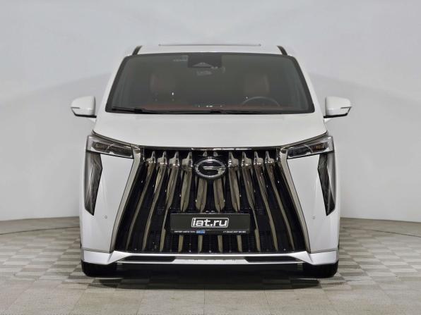 GAC M8 с пробегом 2024 года, цена 5 149 000 рублей, 7773 км, минивэн, Автокод Объявления