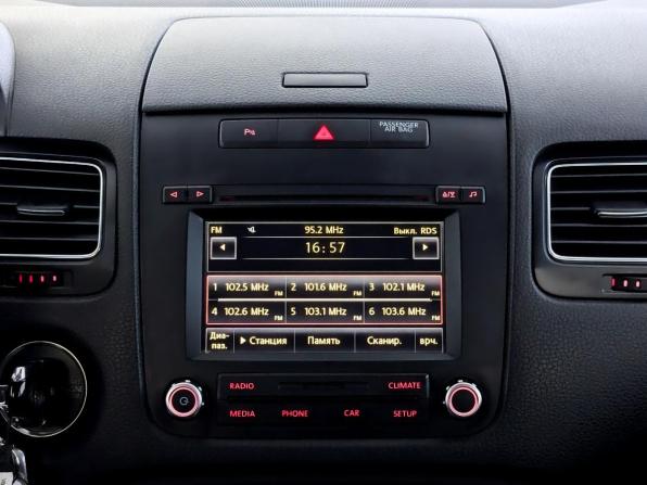Volkswagen Touareg II с пробегом 2012 года, цена 2 115 000 рублей, 121950 км, внедорожник, Автокод Объявления