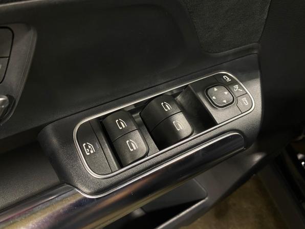 Mercedes-Benz GLA II (H247) с пробегом 2021 года, цена 3 650 000 рублей, 94126 км, внедорожник, Автокод Объявления