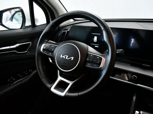 Kia Sportage V с пробегом 2022 года, цена 3 657 000 рублей, 52000 км, внедорожник, Автокод Объявления