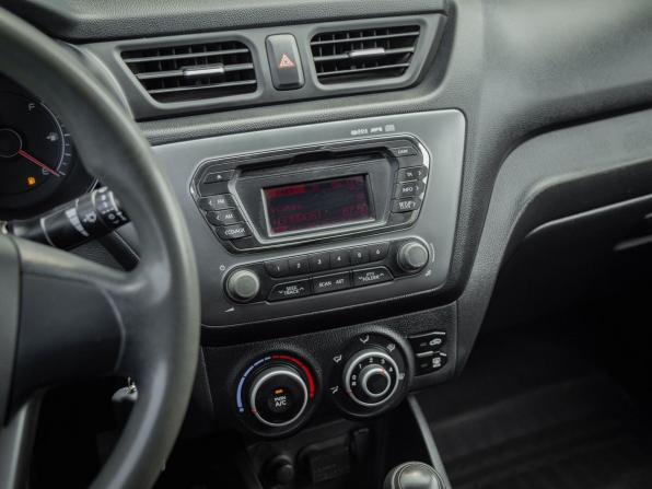 Kia Rio III с пробегом 2013 года, цена 820 000 рублей, 272900 км, седан, Автокод Объявления