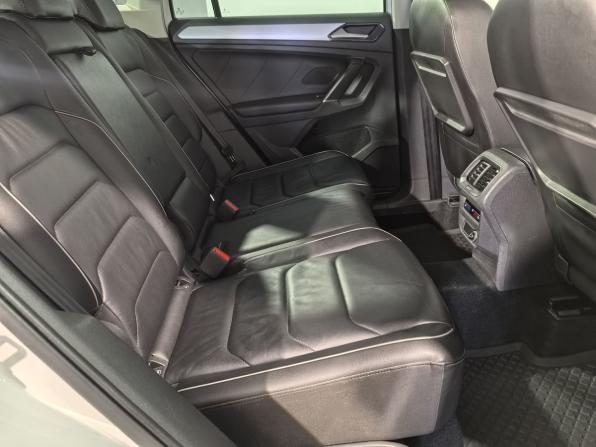 Volkswagen Tiguan II с пробегом 2017 года, цена 2 199 000 рублей, 119935 км, внедорожник, Автокод Объявления