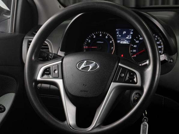 Hyundai Solaris I с пробегом 2014 года, цена 979 000 рублей, 165865 км, седан, Автокод Объявления