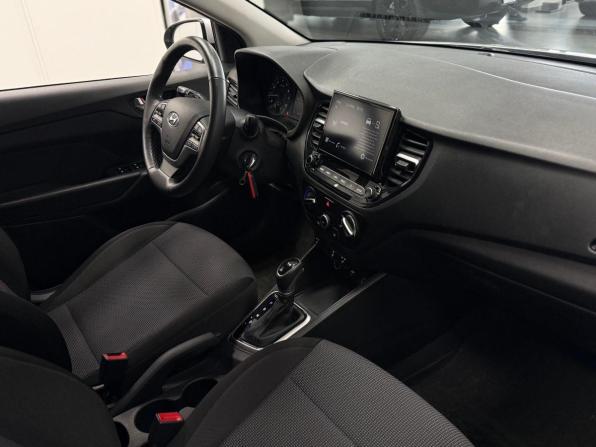 Hyundai Solaris II Рестайлинг с пробегом 2021 года, цена 1 520 000 рублей, 103050 км, седан, Автокод Объявления