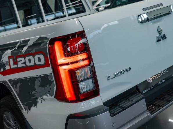 Mitsubishi L200 VI с пробегом 2025 года, цена 5 290 000 рублей, 15 км, пикап, Автокод Объявления