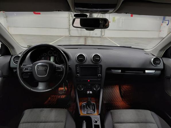 Audi A3 II (8P) Рестайлинг 2 с пробегом 2012 года, цена 900 000 рублей, 172601 км, хэтчбек, Автокод Объявления