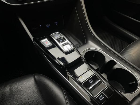 Hyundai Sonata VIII (DN8) с пробегом 2021 года, цена 1 920 000 рублей, 92860 км, седан, Автокод Объявления