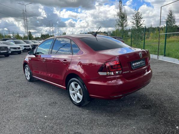 Volkswagen Polo V Рестайлинг с пробегом 2019 года, цена 1 275 600 рублей, 74981 км, седан, Автокод Объявления