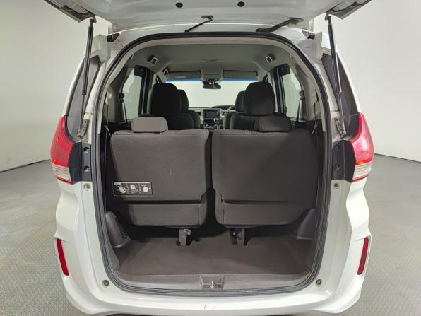 Honda Freed II с пробегом 2019 года, цена 1 390 000 рублей, 157558 км, компактвэн, Автокод Объявления