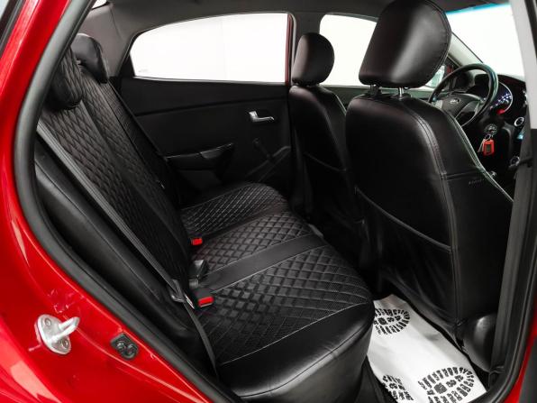 Kia Rio III Рестайлинг с пробегом 2015 года, цена 823 000 рублей, 126068 км, седан, Автокод Объявления